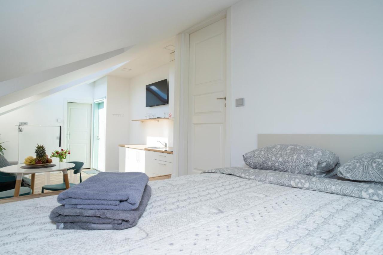 House 22A Apartments Каунас Екстер'єр фото
